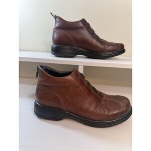 Dansko Women's Erin Brown Leather Ankle Boots with Back Zip Sz 40 - Back Closure